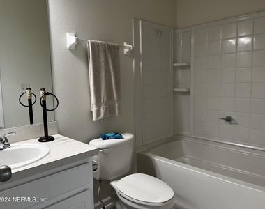 7180 Stonelion Circle - Photo Thumbnail 11