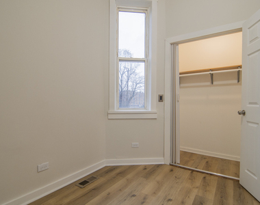 1141 S Francisco Avenue - Photo Thumbnail 5