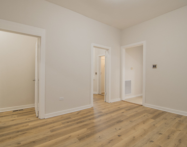 1141 S Francisco Avenue - Photo Thumbnail 1