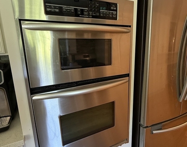 1550 W Goldengate Drive - Photo Thumbnail 10