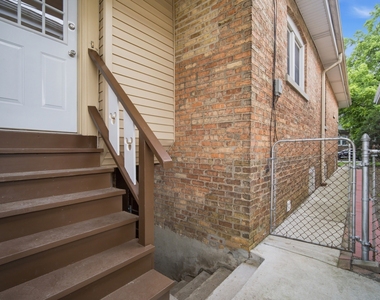 7236 W Pratt Avenue - Photo Thumbnail 20
