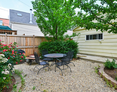 1512 W School Street - Photo Thumbnail 9