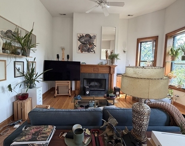 4051 N Kenmore Avenue - Photo Thumbnail 14