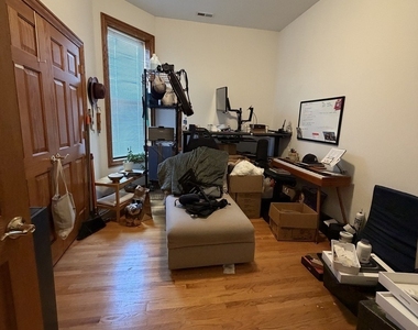 4051 N Kenmore Avenue - Photo Thumbnail 12
