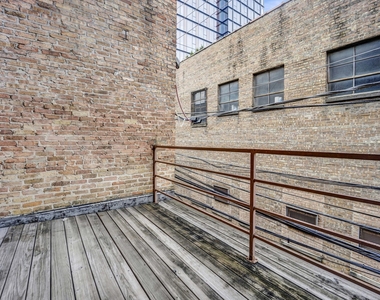 1015 W Lake Street - Photo Thumbnail 14