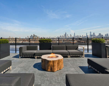 1257 N Ashland Avenue - Photo Thumbnail 28