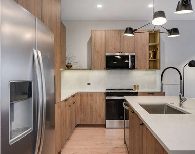 1257 N Ashland Avenue - Photo Thumbnail 15