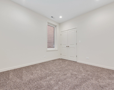 2824 W Van Buren Street - Photo Thumbnail 9