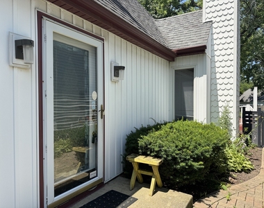 6652 Fernwood Drive - Photo Thumbnail 1