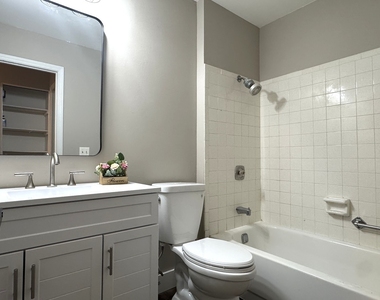 6652 Fernwood Drive - Photo Thumbnail 12