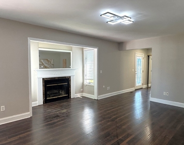 6652 Fernwood Drive - Photo Thumbnail 4