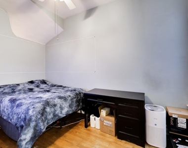 1037 S Racine Avenue - Photo Thumbnail 9