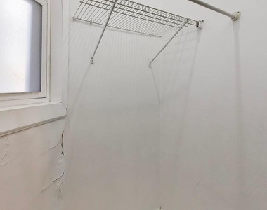 1037 S Racine Avenue - Photo Thumbnail 13
