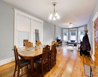 1037 S Racine Avenue - Photo Thumbnail 2