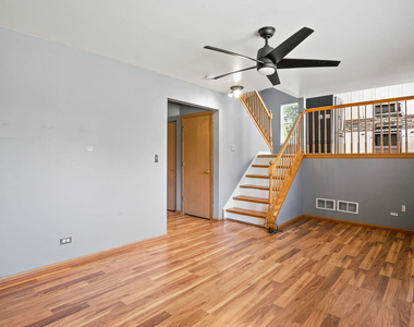 776 Chesterfield Lane - Photo Thumbnail 11