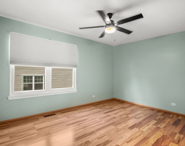 776 Chesterfield Lane - Photo Thumbnail 13