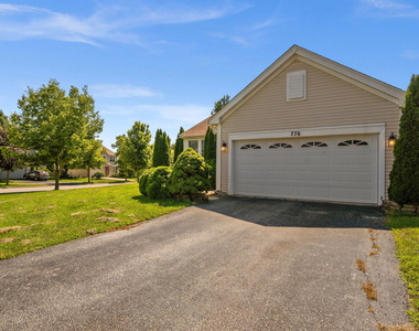 776 Chesterfield Lane - Photo Thumbnail 2