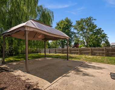 776 Chesterfield Lane - Photo Thumbnail 18