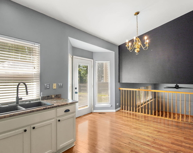 776 Chesterfield Lane - Photo Thumbnail 10
