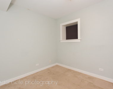 815 W Newport Avenue - Photo Thumbnail 20