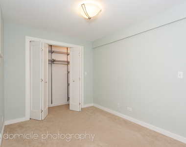 815 W Newport Avenue - Photo Thumbnail 17