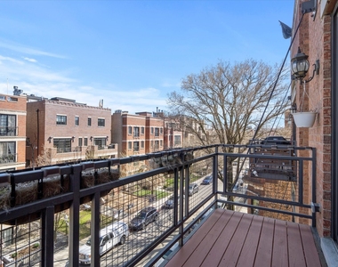3734 N Wilton Avenue - Photo Thumbnail 13
