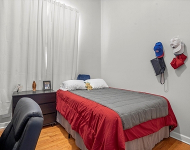 3734 N Wilton Avenue - Photo Thumbnail 5