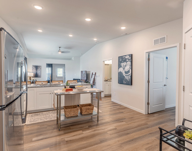 160 Spartan Circle - Photo Thumbnail 1