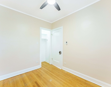 2125 Wesley Avenue - Photo Thumbnail 4