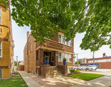 2125 Wesley Avenue - Photo Thumbnail 17