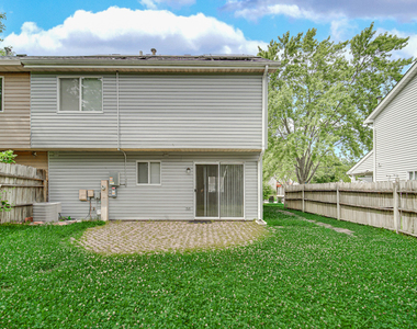 1807 Whitney Drive - Photo Thumbnail 21