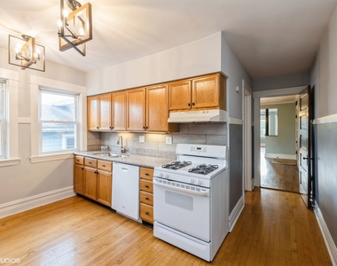 108 Clinton Avenue - Photo Thumbnail 7