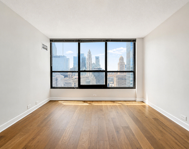 405 N Wabash Avenue - Photo Thumbnail 6