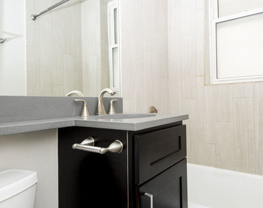 511 W Belmont Avenue - Photo Thumbnail 6