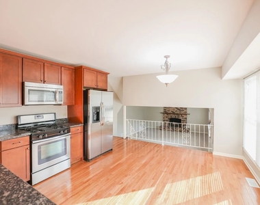 1329 Stonegate Road - Photo Thumbnail 16