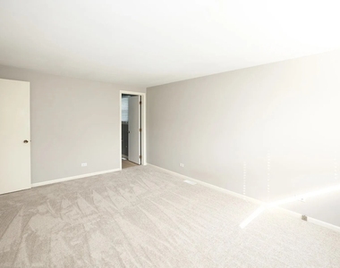 1329 Stonegate Road - Photo Thumbnail 5
