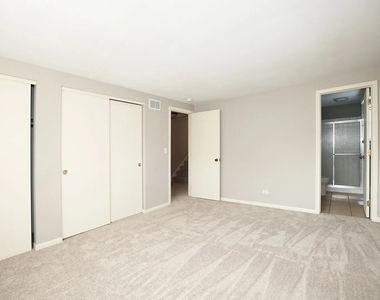 1329 Stonegate Road - Photo Thumbnail 6