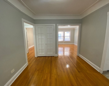 6514 N Glenwood Avenue - Photo Thumbnail 5