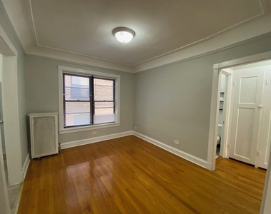 6514 N Glenwood Avenue - Photo Thumbnail 4