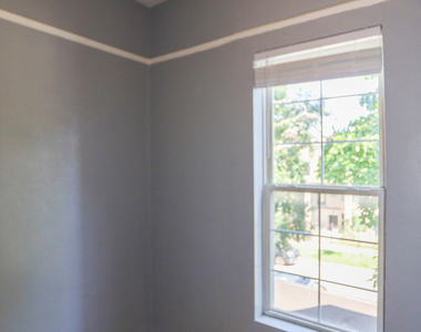 3525 W Dickens Avenue - Photo Thumbnail 12