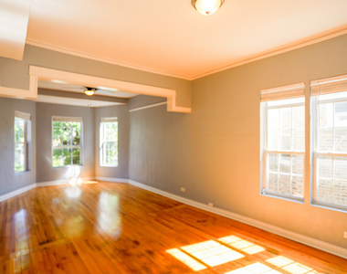 3525 W Dickens Avenue - Photo Thumbnail 4