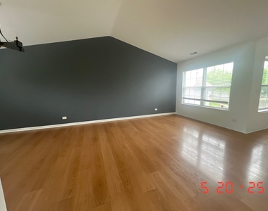 1429 Meadowsedge Lane - Photo Thumbnail 10