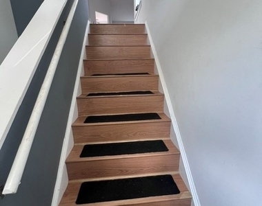 1429 Meadowsedge Lane - Photo Thumbnail 2