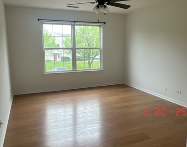 1429 Meadowsedge Lane - Photo Thumbnail 16