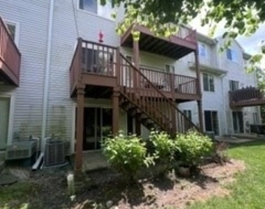 1429 Meadowsedge Lane - Photo Thumbnail 24