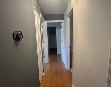 1429 Meadowsedge Lane - Photo Thumbnail 12
