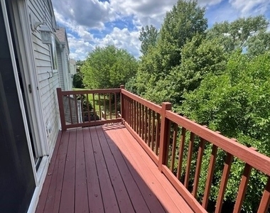 1429 Meadowsedge Lane - Photo Thumbnail 9