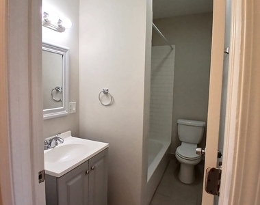 3614 W Mclean Avenue - Photo Thumbnail 13