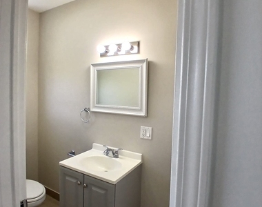 3614 W Mclean Avenue - Photo Thumbnail 11