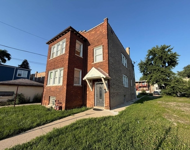 223 N Laporte Avenue - Photo Thumbnail 1